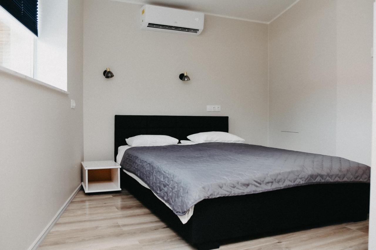 Hotel Vesiroos Parnu Ngoại thất bức ảnh