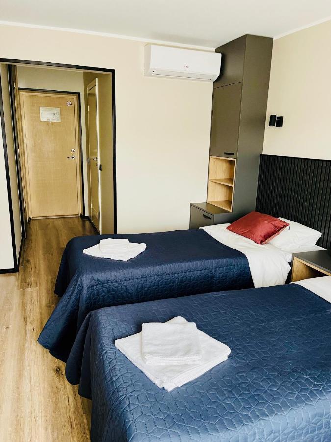 Hotel Vesiroos Parnu Ngoại thất bức ảnh