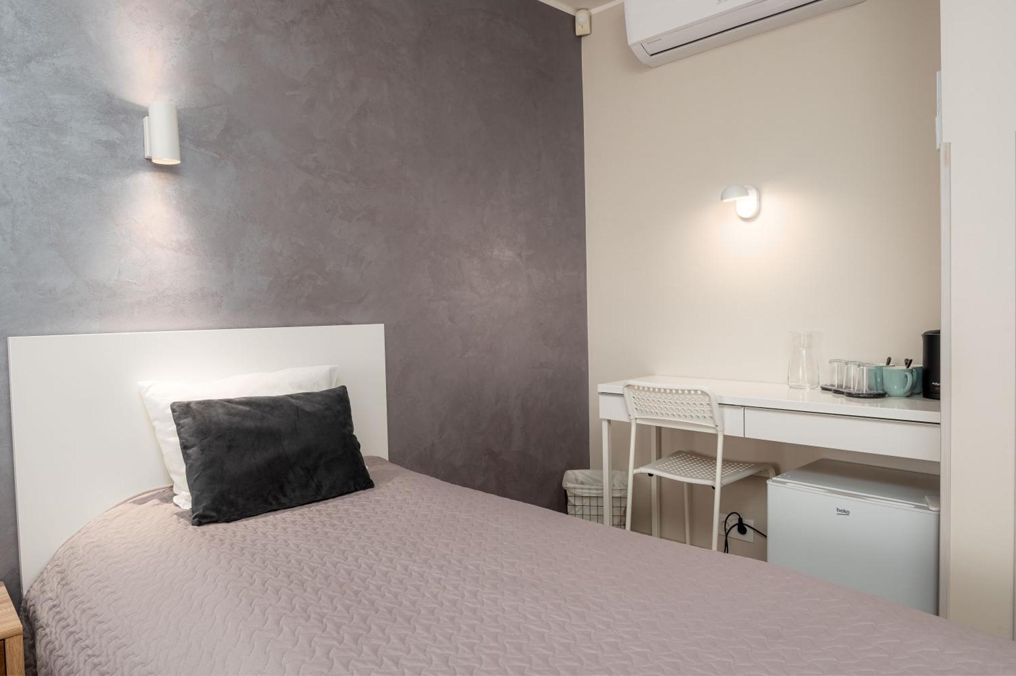 Hotel Vesiroos Parnu Ngoại thất bức ảnh