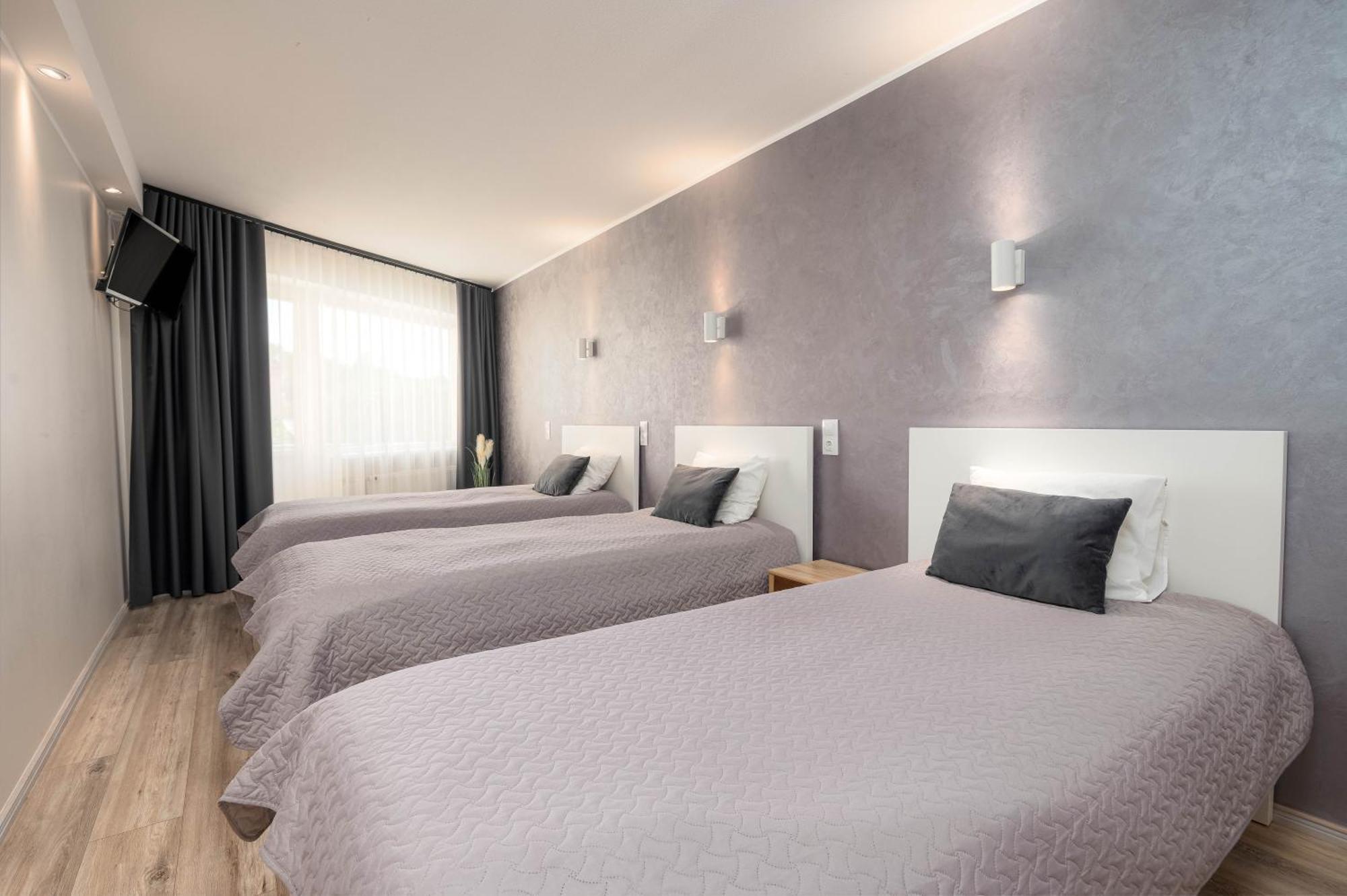Hotel Vesiroos Parnu Ngoại thất bức ảnh